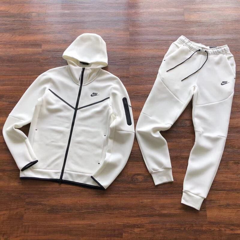 Conjunto Nike Tech Fleece Blanco