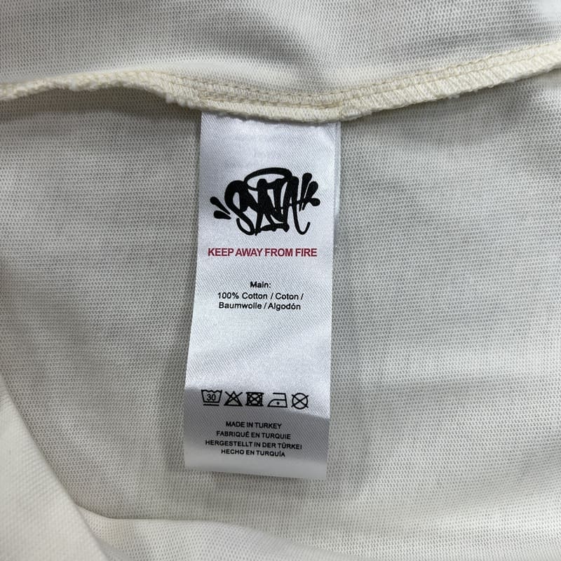 Playera Syna World College