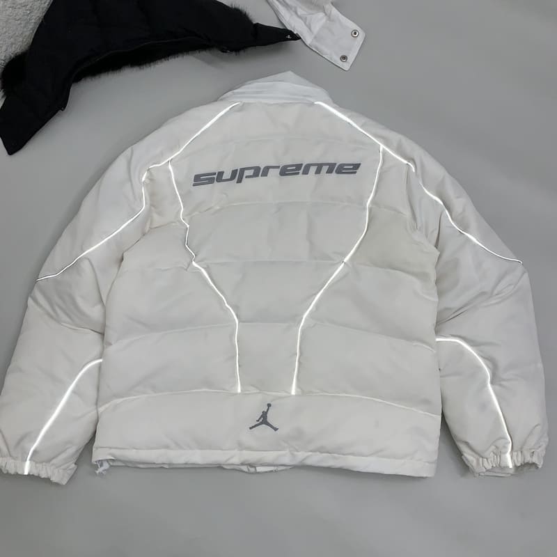 Chamarra Puffer Supreme x Jordan Blanca