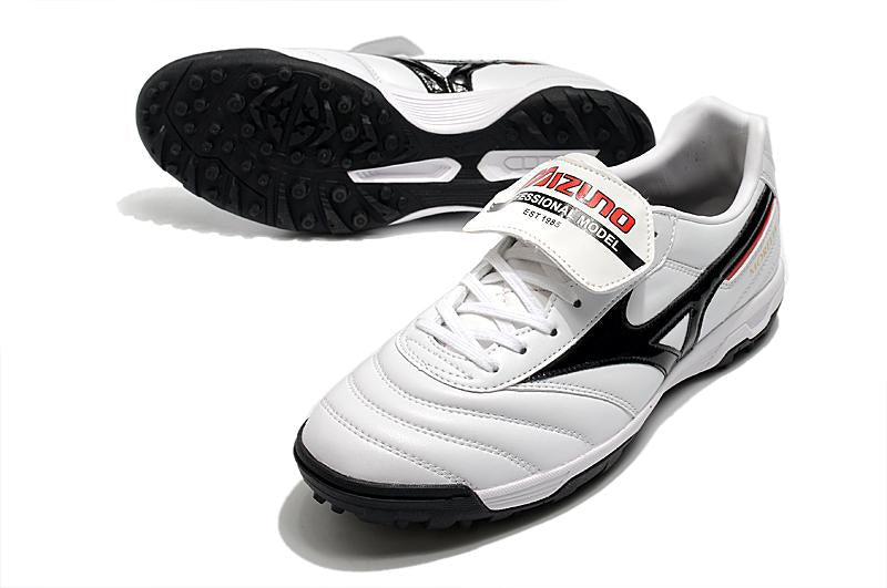Tachones Mizuno Morelia II Sala Classic Society–Clásico