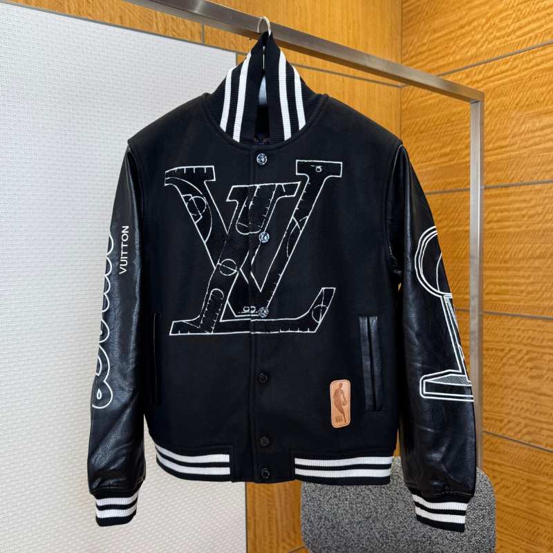 Chamarra Louis Vuitton x NBA Leather Preta