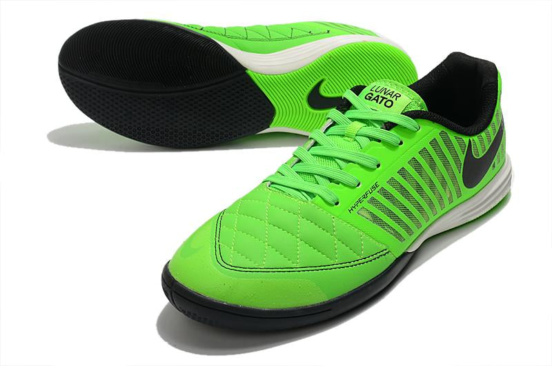 Tachones Lunar Gato II Futsal–Elegante