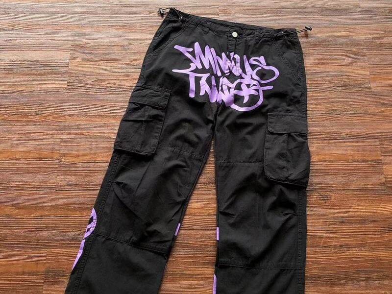 Pantalón Minus Two Cargo Negro/Roxa