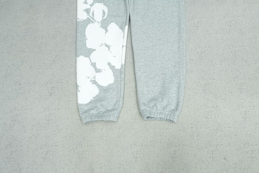 Pantalón Denim Tears Big Cotton Wreath Grey