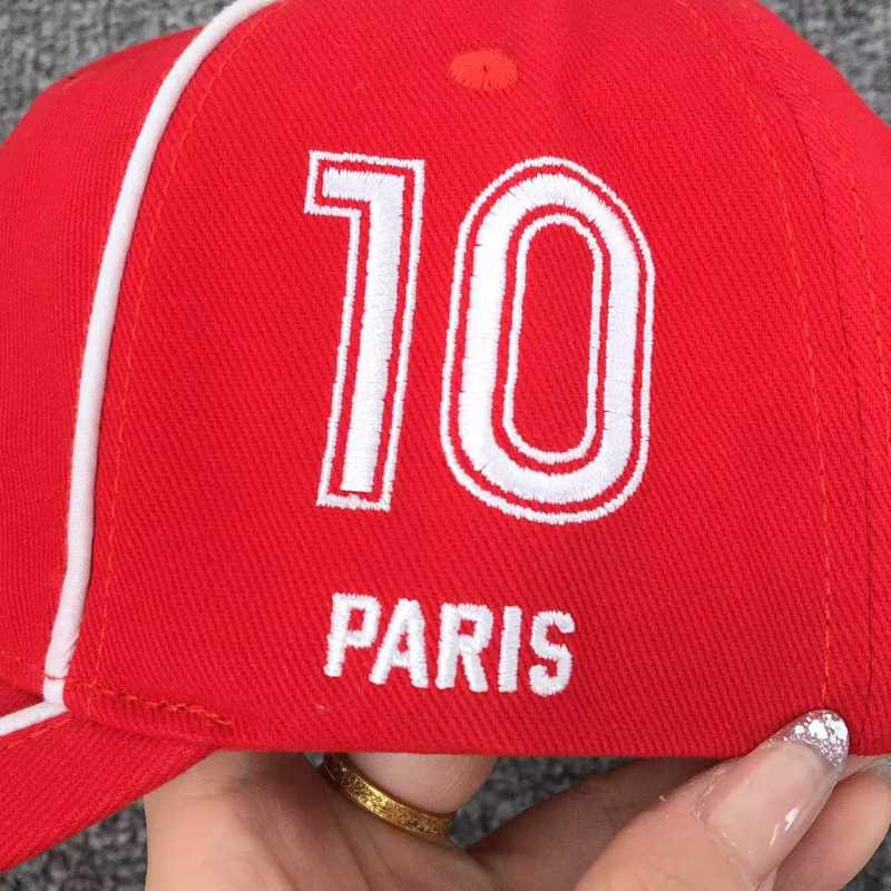 Gorra Balenciaga Paris Soccer Red
