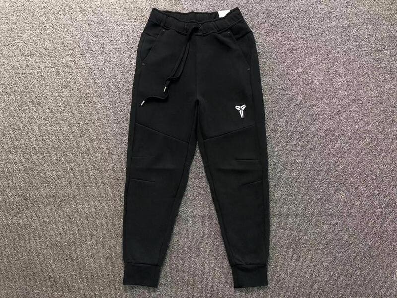 Conjunto Nike tech Fleece Kobe Bryant Negro