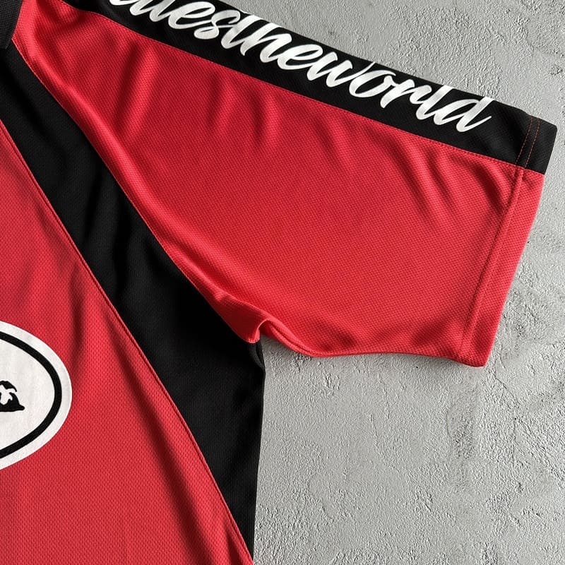 Playera Corteiz Alcatraz Football Vermelha