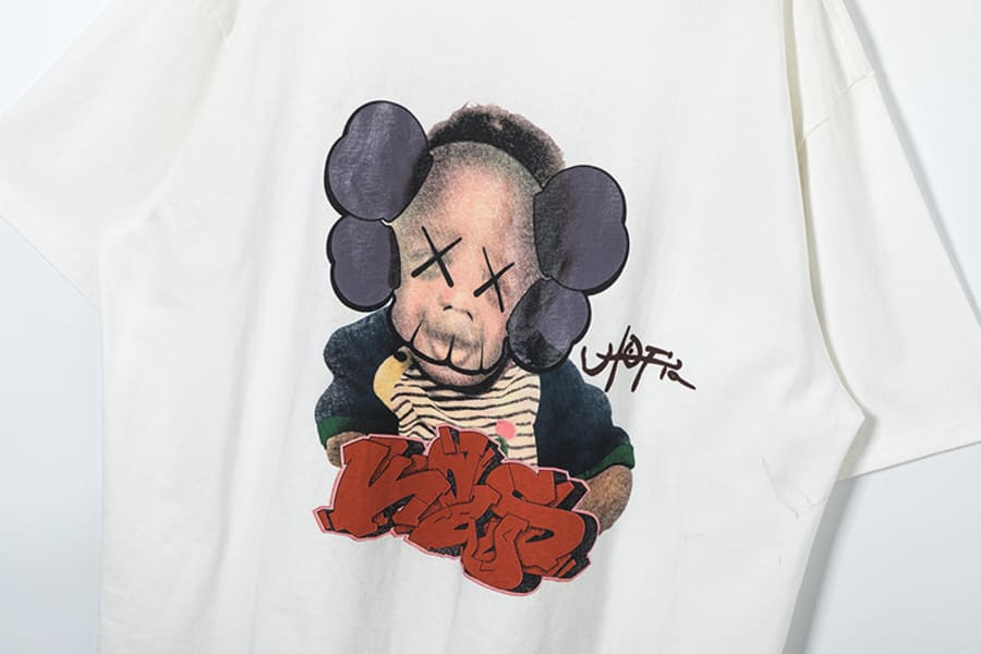 Playera Travis Scott x KAWS