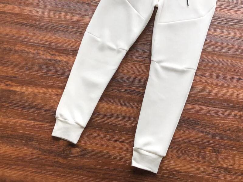 Pantalón Nike Tech Fleece Blanca