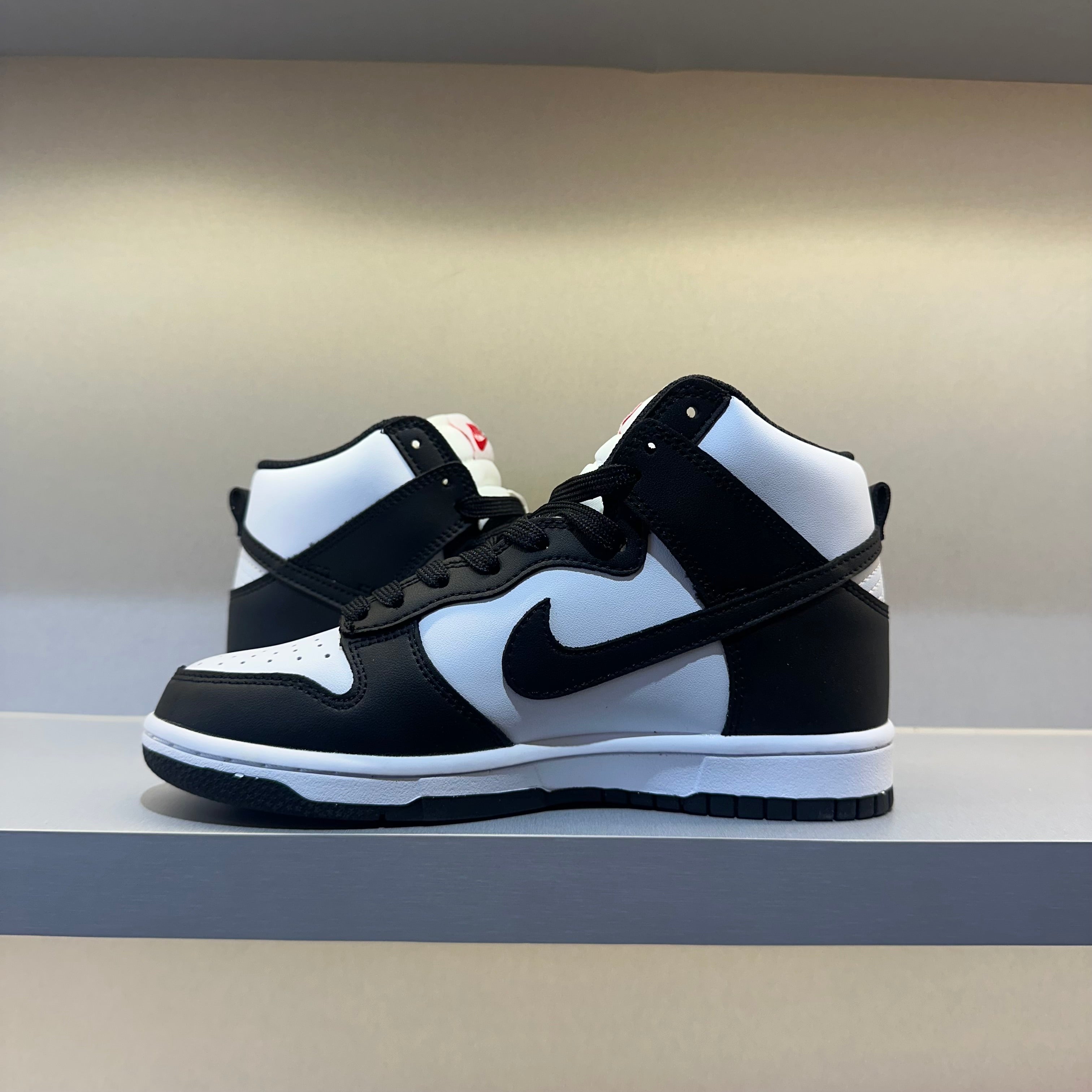 Nike Dunk High Panda