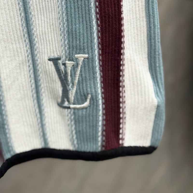 Conjunto Louis Vuitton Crochê Blanco/Azul