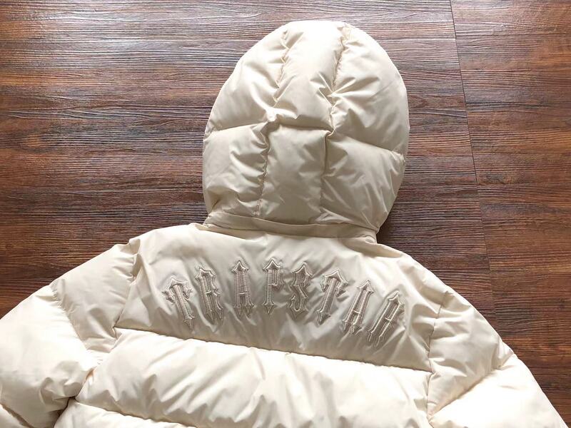 Chamarra Puffer Trapstar Irongate Hooded Cream