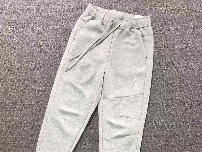 Conjunto Nike tech Fleece Kobe Bryant Gris