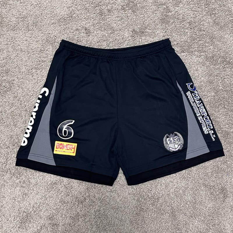 Conjunto Supreme Hooded Soccer Negro