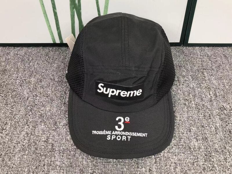 Gorra Supreme Mesh Side Panel Camp Negro