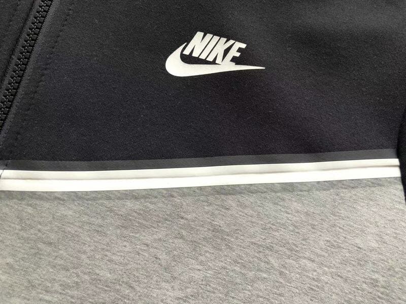 Chamarra Nike Tech Fleece Preta y Gris