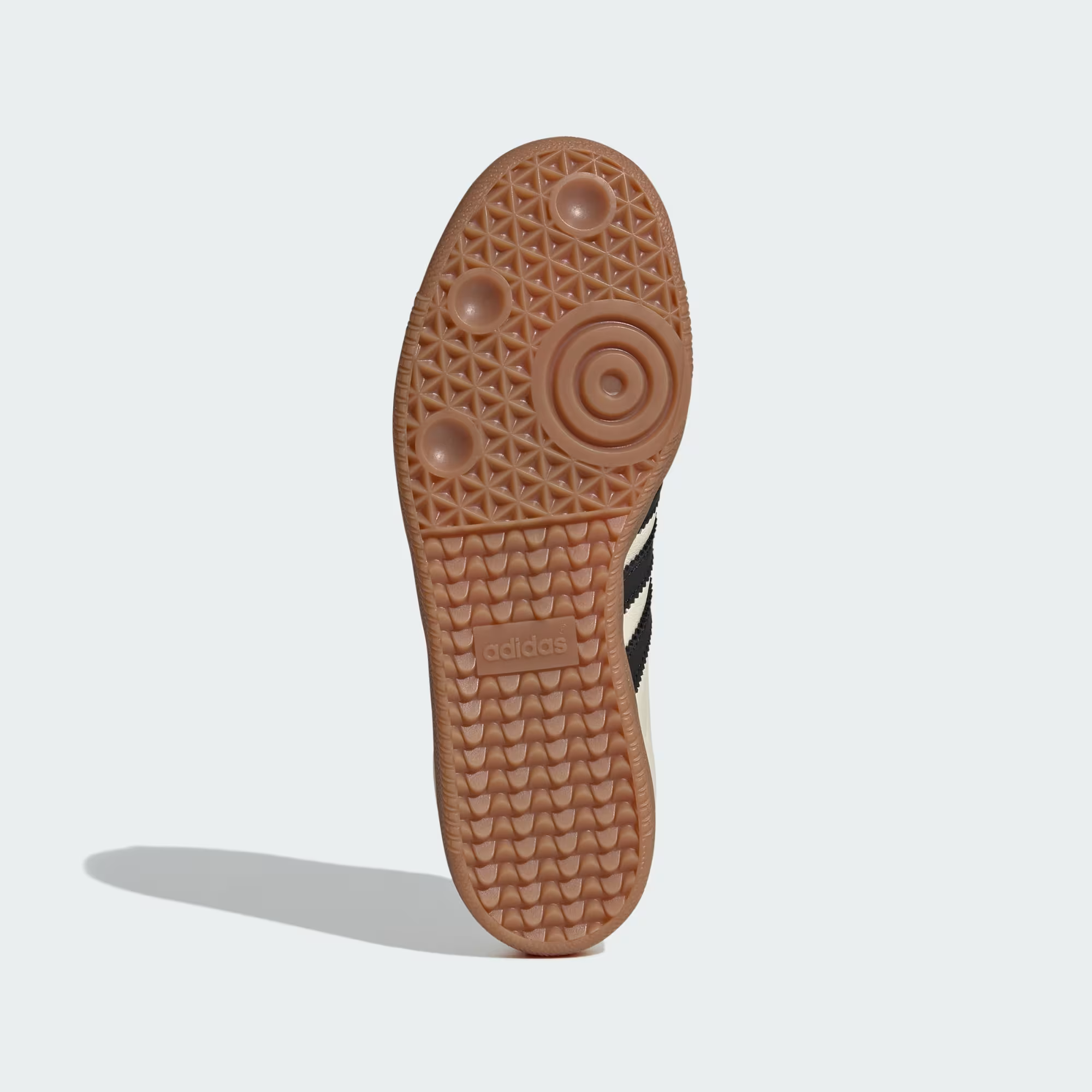 SAMBA OG CREME–Elegante