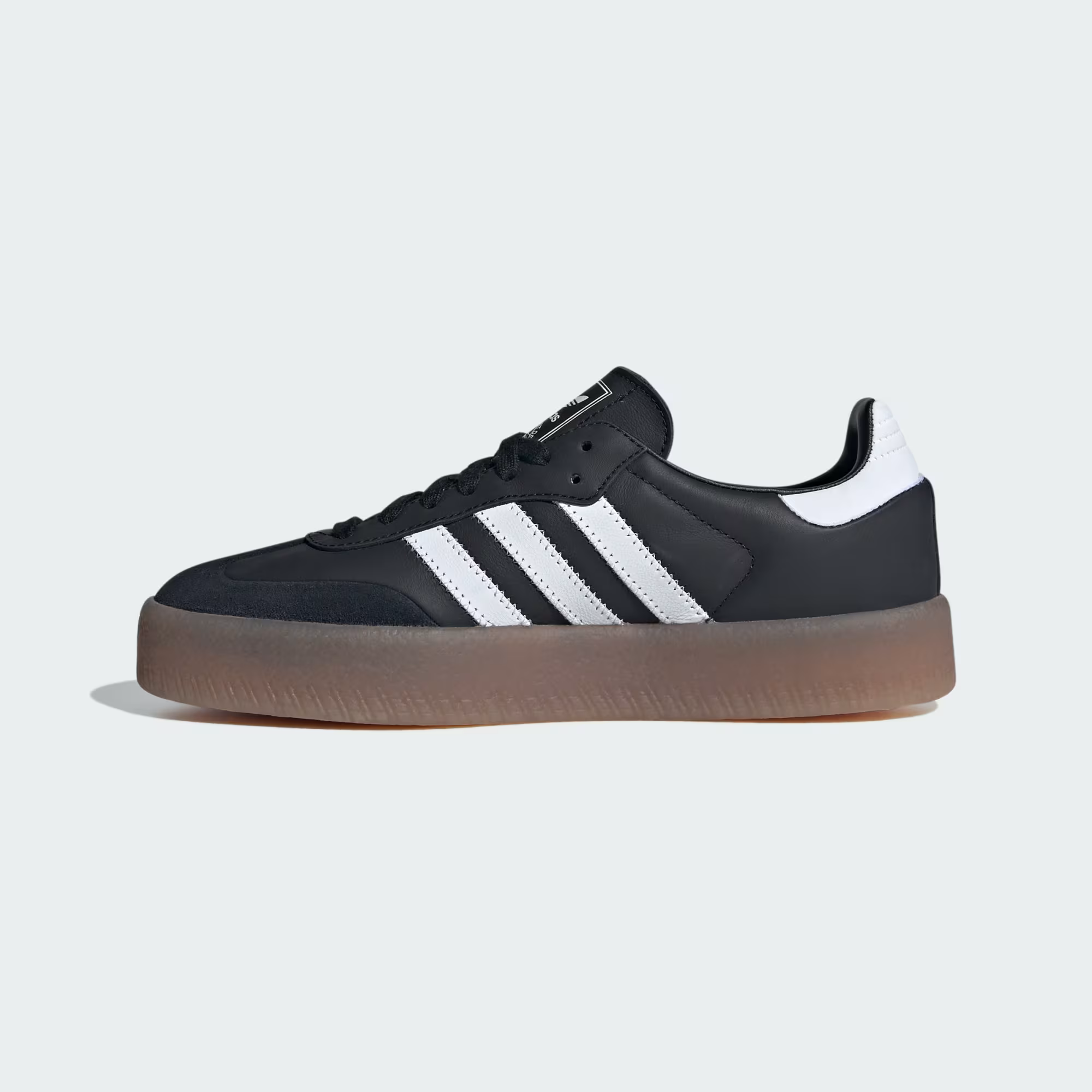 SAMBAE PRETO COM BRANCO–Blanco Clean