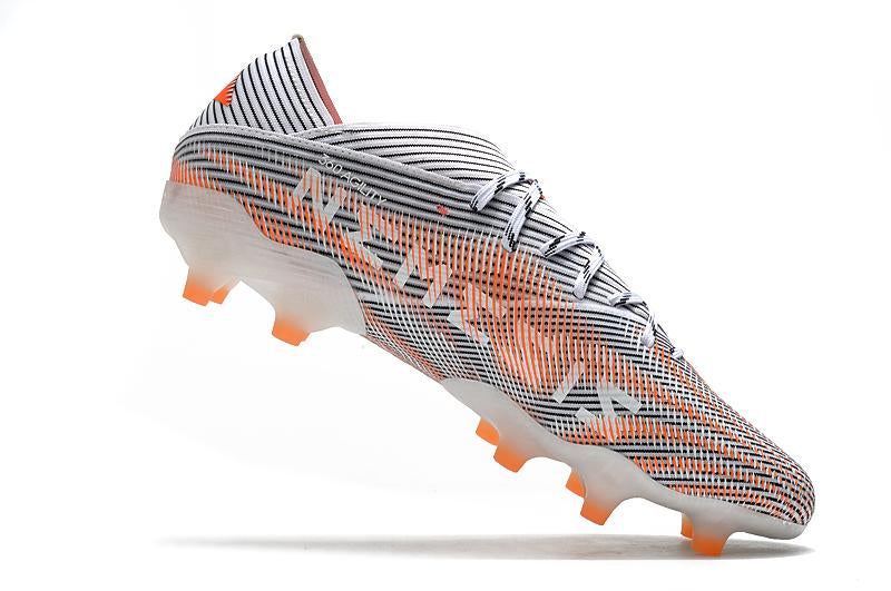 Tachones Nemeziz 191 Campo–Cómodo