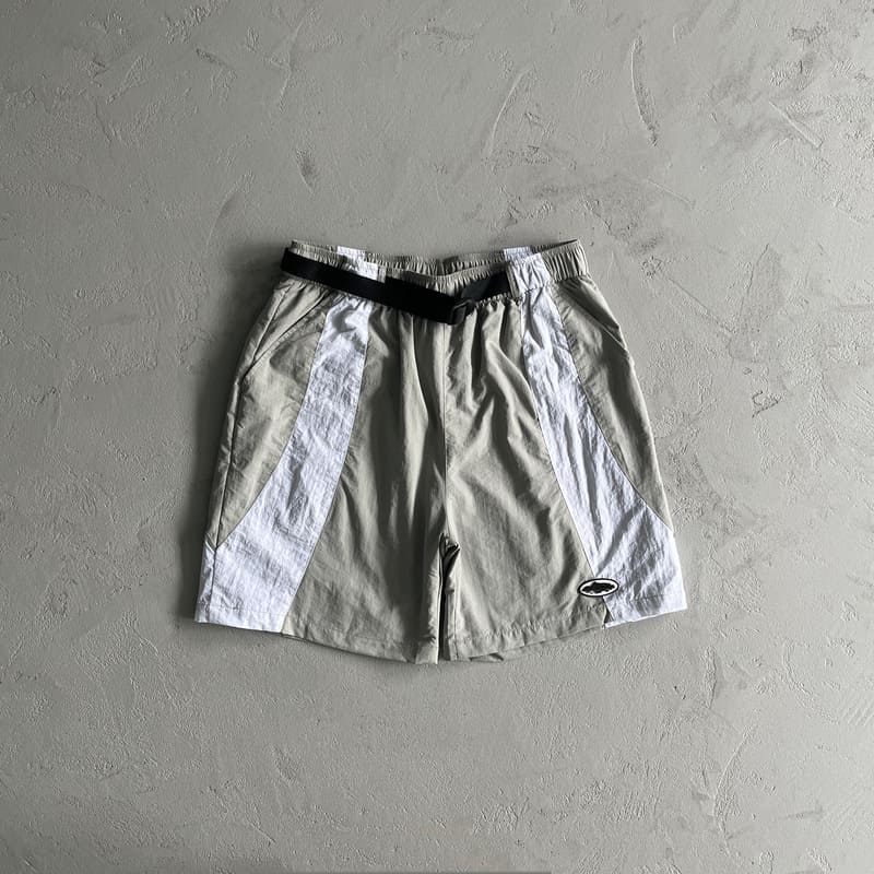 Shorts Corteiz Gris