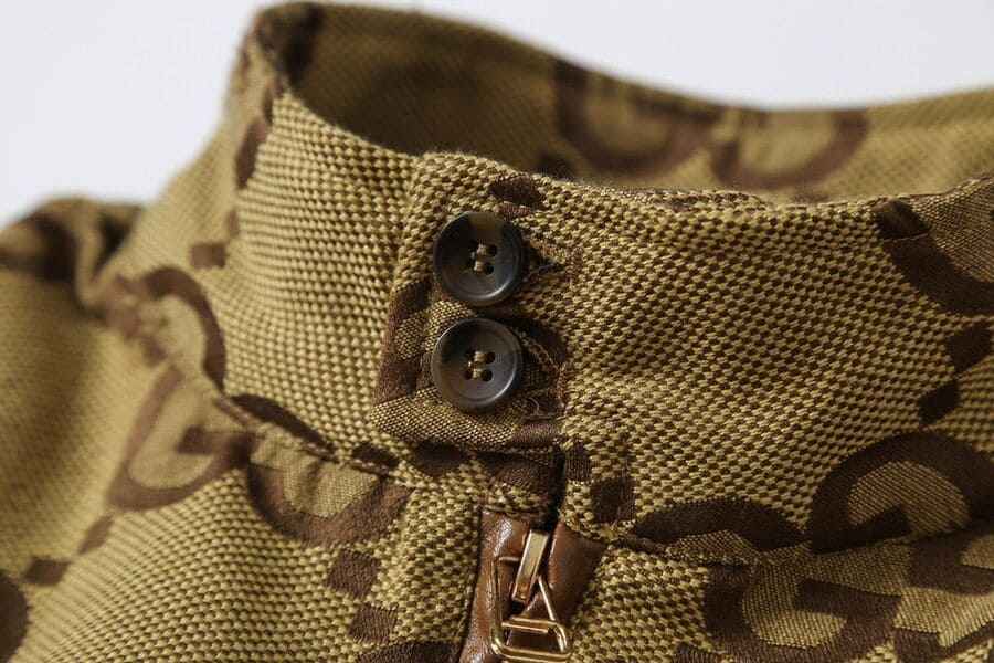 Chamarra Gucci Jumbo GG Canvas Beige