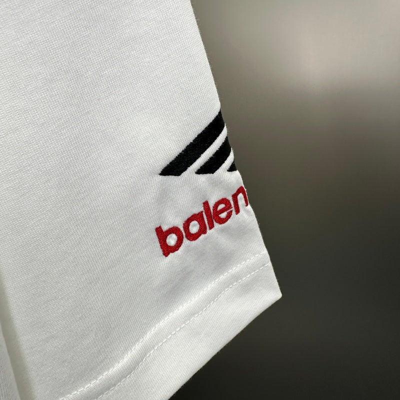 Playera Balenciaga Logo Embroidered Blanca