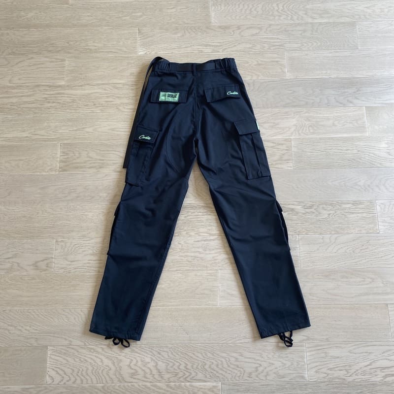 Pantalón Corteiz Cargo Preta y Verde