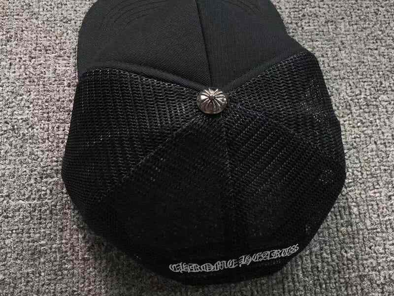 Gorra Chrome Hearts Trucker Cemetery Negro/Rojo