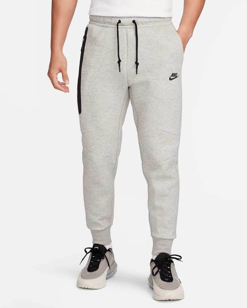 Conjunto Nike Tech Fleece Gris 2023 (New Season)