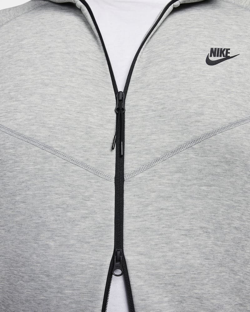 Conjunto Nike Tech Fleece Gris 2023 (New Season)