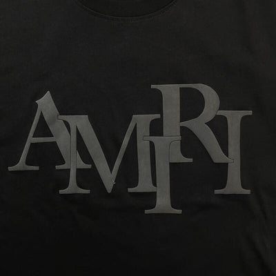 Playera Amiri Staggered Logo Negro