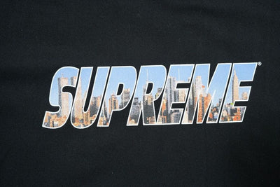 Playera Supreme Gotham Black
