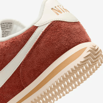 CORTEZ Suede–Exclusivo