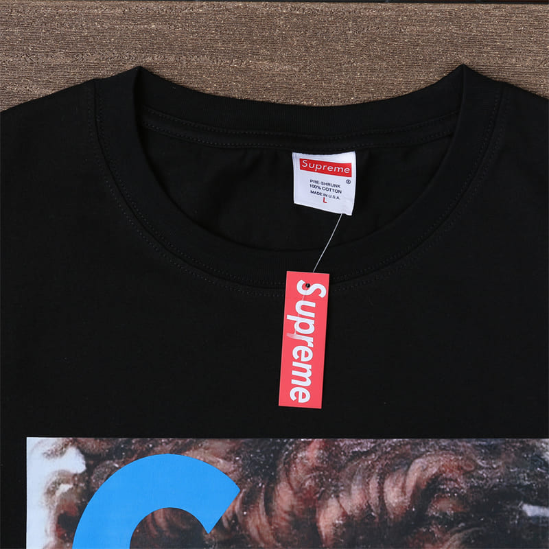 Playera Supreme x Undercover Face