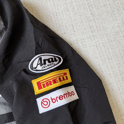 Chamarra Supreme x Ducati Preta