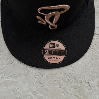 Gorra Syna World x New Era 9Fifty