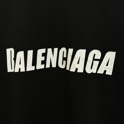 Playera Balenciaga Cracked Logo Distressed