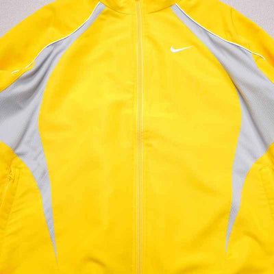 Conjunto Supreme x Nike Track Amarillo