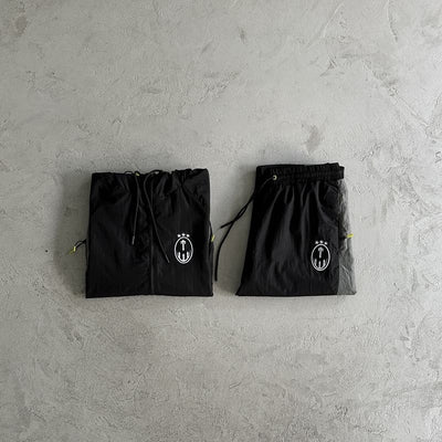 Conjunto Trapstar Irongate Football Tracksuit Negro/Gris