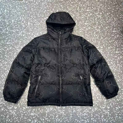 Chamarra Gucci GG Canvas Jumbo Puffer Preta
