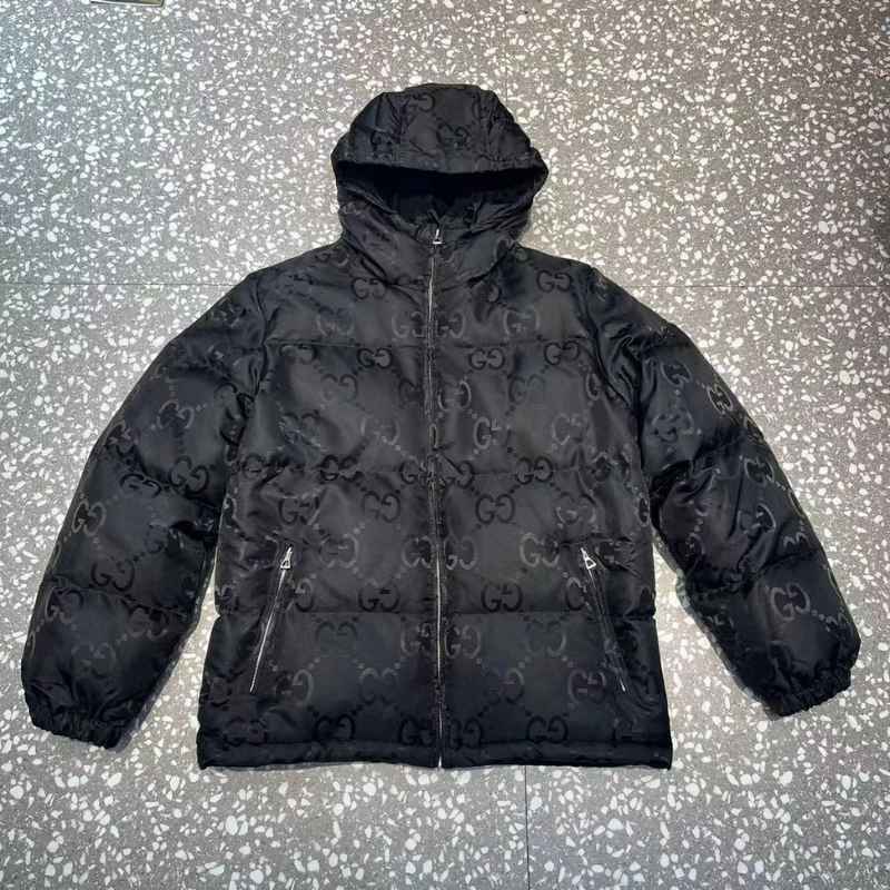 Chamarra Gucci GG Canvas Jumbo Puffer Preta