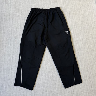 Conjunto Supreme x Nike Track Negro