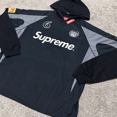 Conjunto Supreme Hooded Soccer Negro
