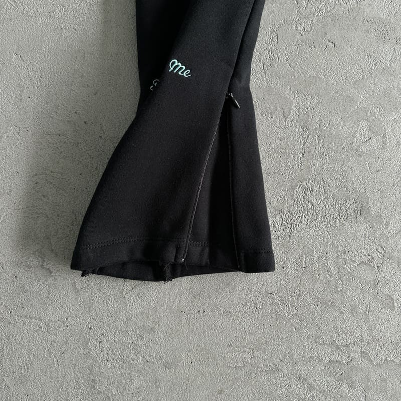 Conjunto Synaworld Logo Negro/Azul