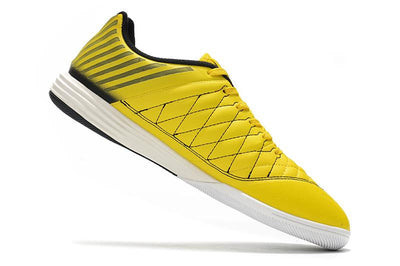 Tachones Lunar Gato II Futsal–Elegante