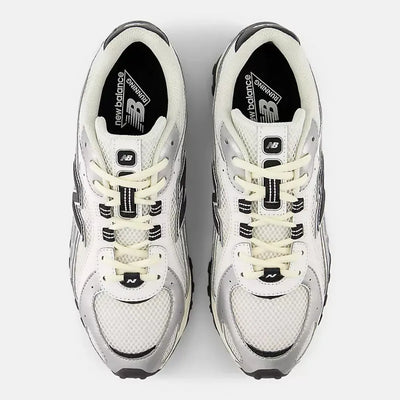 New Balance 204L Silver Metallic Black