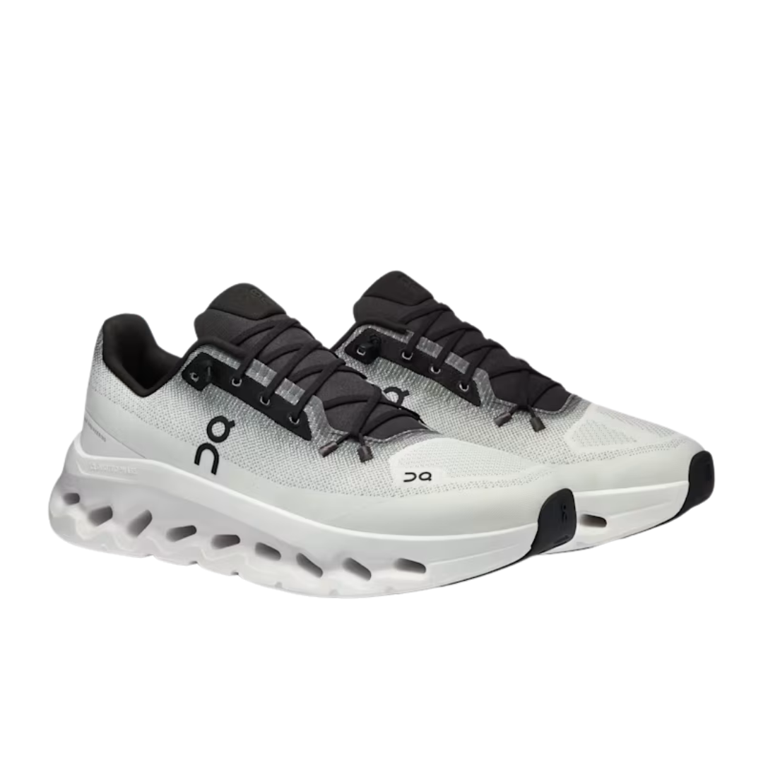 Cloudtilt Black | Ivory