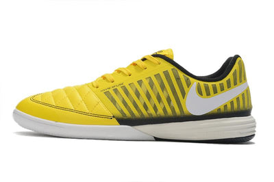 Tachones Lunar Gato II Futsal–Elegante