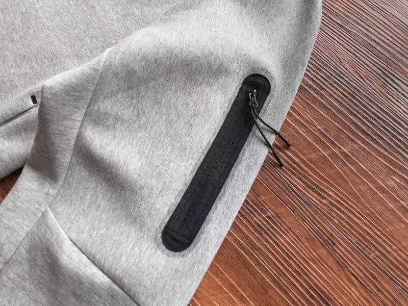 Conjunto Nike Tech Fleece Gris