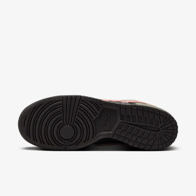 Nike Dunk Low Dunks Not Dead